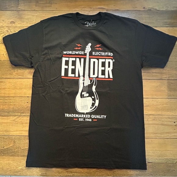 FENDER Black Graphic Tee with a Fender Guitar Logo Unisex - Picture 1 of 7